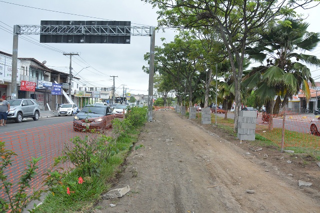 implantação da ciclovia na avenida Fraga Maia