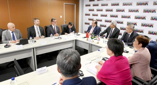 governador Jerônimo Rodrigues se reuniu com o embaixador da China no Brasil, Zhu Qingqiao,