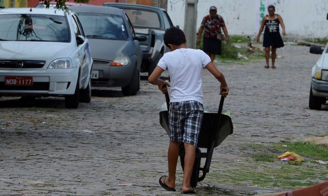 TRabalho infantil_ Foto Valter Campanato Agência Brasil