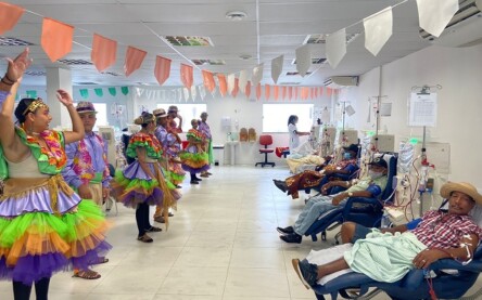 Clínica de hemodiálise realiza Arraiá para pacientes em Santo Estêvão