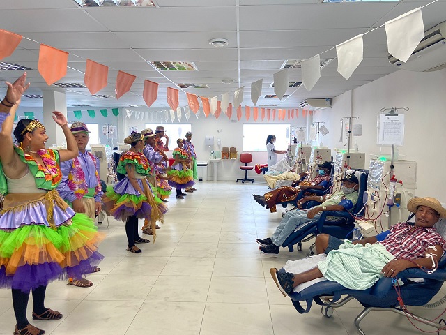 Clínica de hemodiálise realiza Arraiá para pacientes em Santo Estêvão