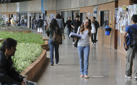 estudantes