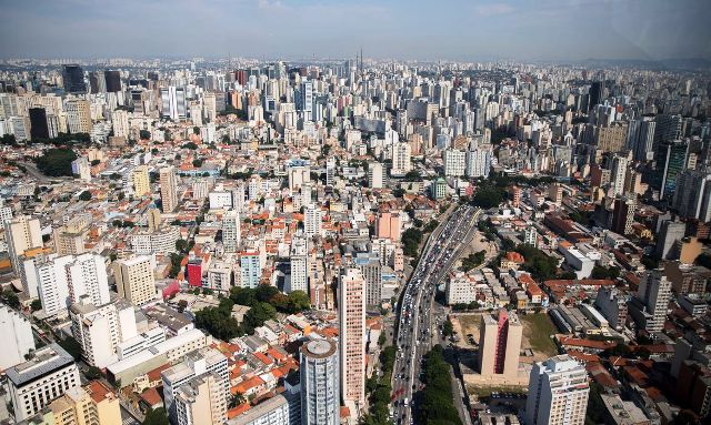 Vista aerea da cidade de São Paulo, rio Tietê, predios, São Paulo, cidade