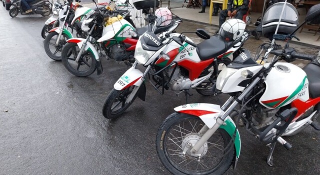 Mototaxistas de Feira de Santana