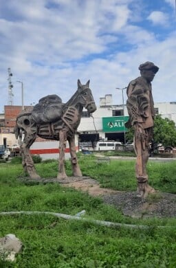 Praça do Tropeiro