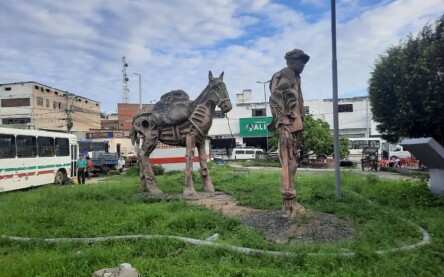 Praça do Tropeiro