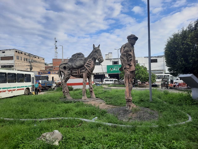 Praça do Tropeiro