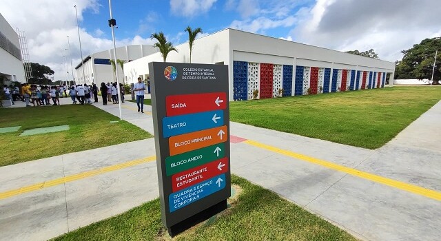 Escola de Tempo Integral de Feira de Santana