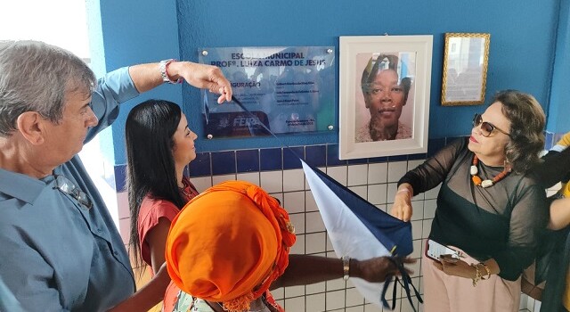 Inauguração de Escola