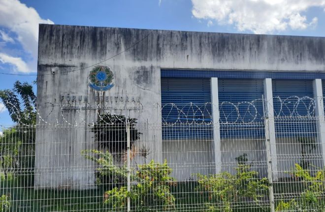 fórum eleitoral em Feira de Santana