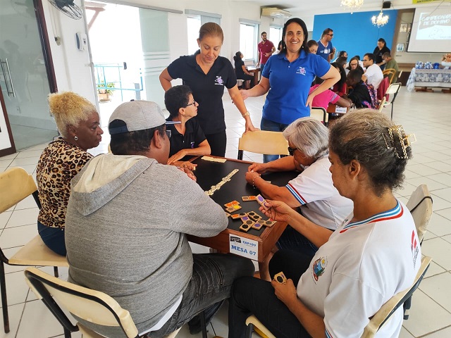 Campeonato de Dominó