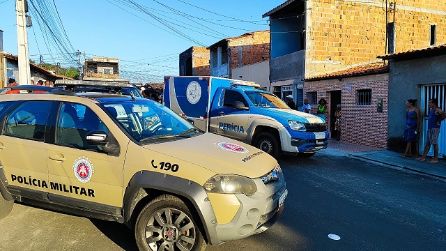 Homicídio na Rua Nova