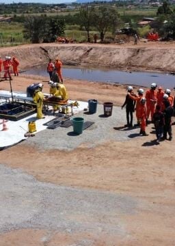 Bombeiros simulado do iv cidem em feira de santana