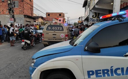 Homicídio no Feira X