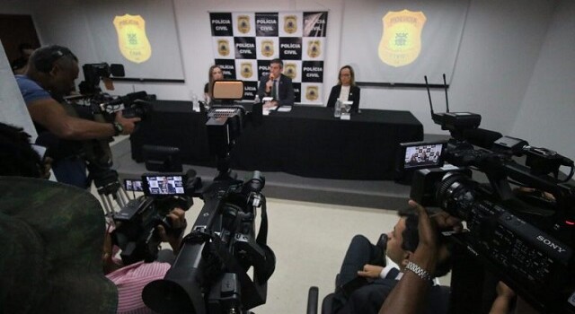 Coletiva de Imprensa