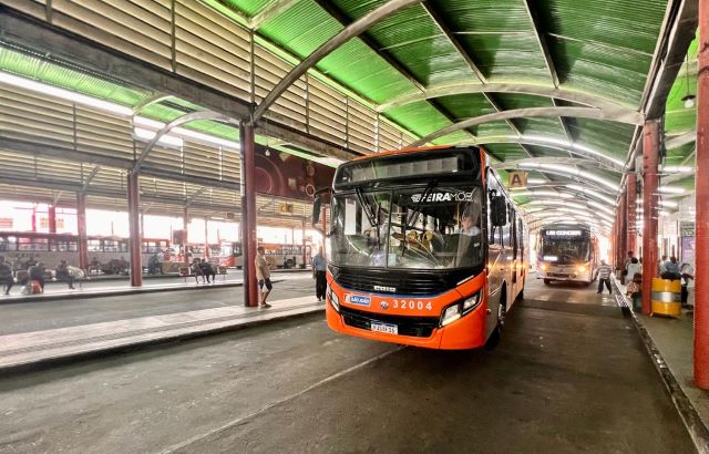 transporte publico ônibus terminal central foto andrews pedra branca 01