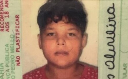 Adolescente de 15 anos é assassinado a tiros em Feira de Santana Adolescente de 15 anos é assassinado a tiros em Feira de Santana