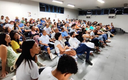 Uefs realiza