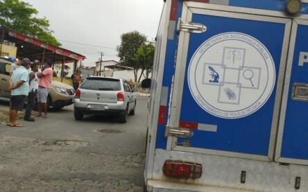 Homem encontrado morto Homem encontrado morto