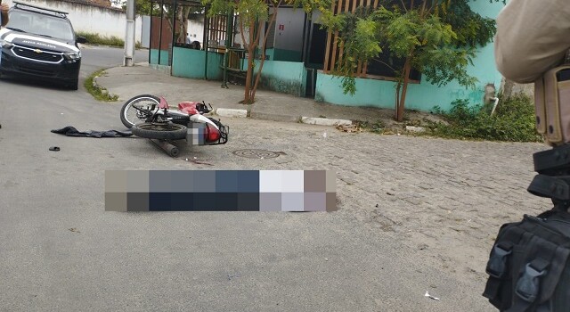 Homem encontrado morto