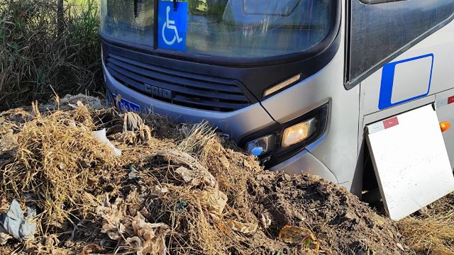 Acidente com ônibus coletivo