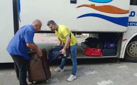 Brasileiros vindo de Israel no avião da Fab ft sahered al banna