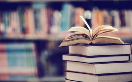 literatura jcomp freepik