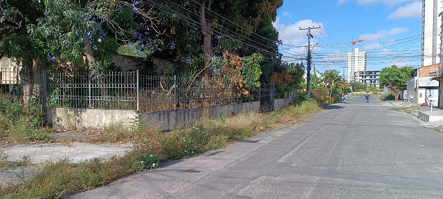 Rua rio Paraná bairro sta Mônica 1.