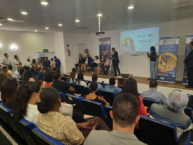 lançamento do Jovem aprendiz feirense ft Ney Silva acorda cidade2