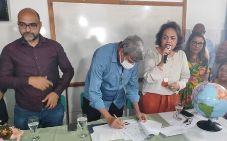 Escola Municipal Doutor Gamaliel ft Ed Santos Acorda Cidade5
