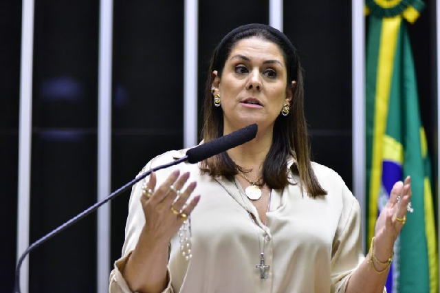 Simone Marquetto, autora da proposta | Zeca Ribeiro/Câmara dos Deputados