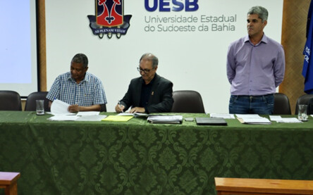 Uesb firma convênio com universidade de moçambique