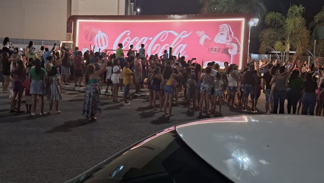 Caravana da Coca Cola ft Iara Oliveira acorda cidade8