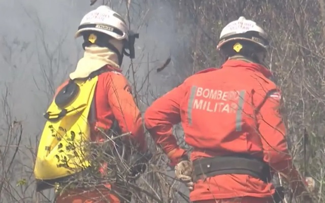 Incêndio atinge Parque da Serra do Periperi no sudoeste da Bahia ReproduçãoTV Bahia