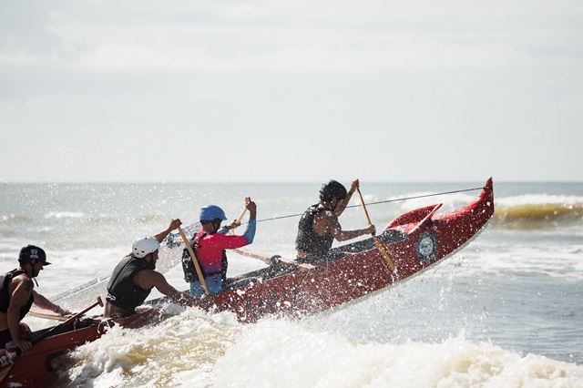 Foto 1 - OC-4 Surf, durante etapa em Mogiquiçaba. Foto Nicolas Ferri - Divulgação