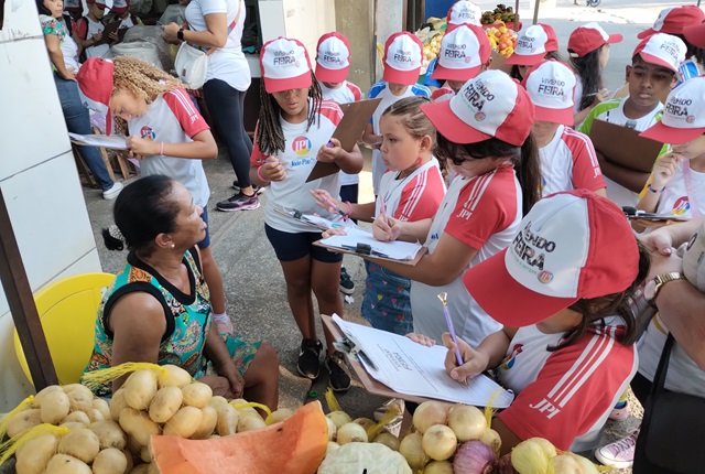 Crianças encerram Expedição Histórica no distrito de Humildes2