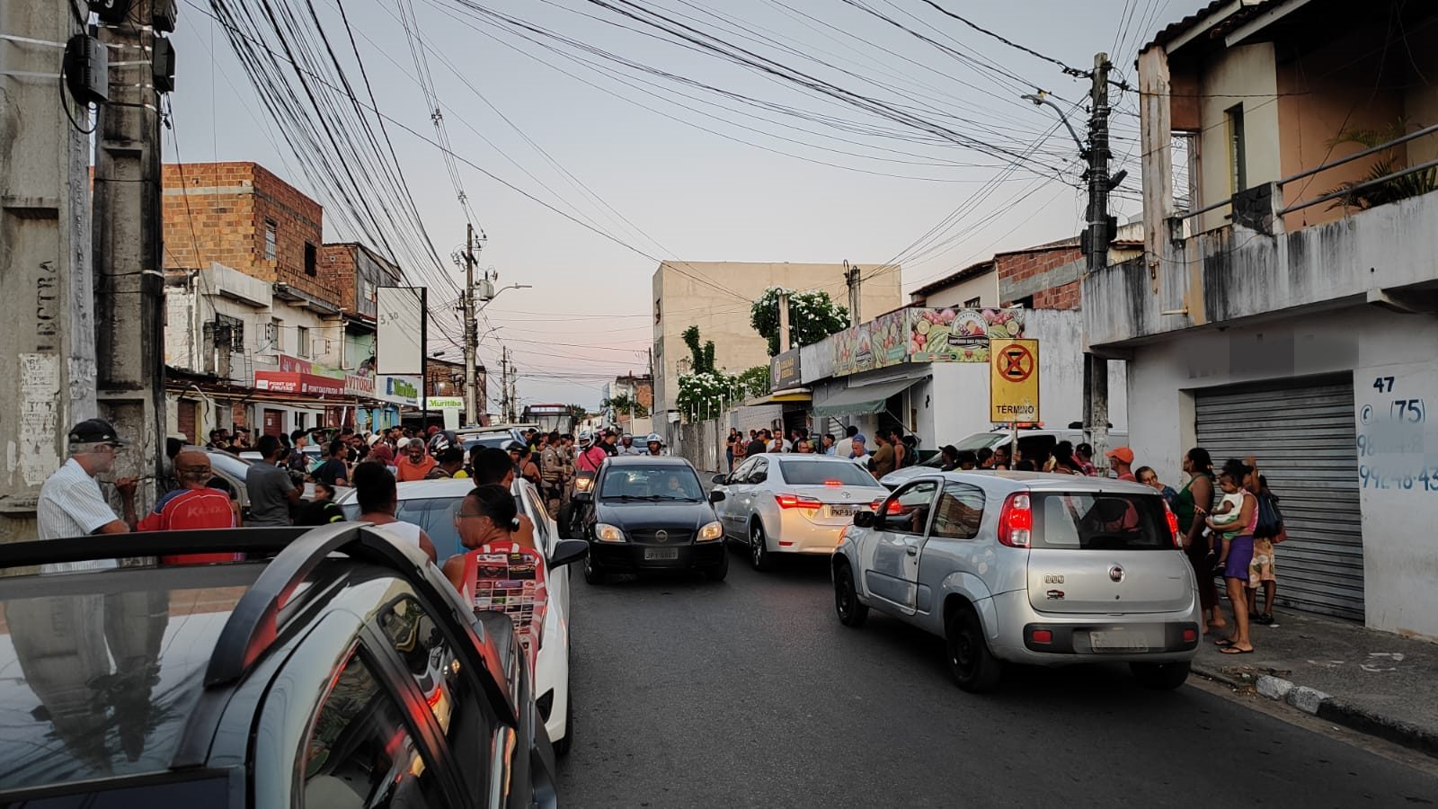 homicídio no Feira X