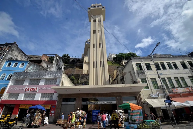 Elevador lacerda