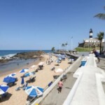 praia do farol da barra em salvador