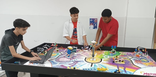 Jovens feirenses disputam neste fim de semana a First Lego League ft paulo josé acorda cidade3