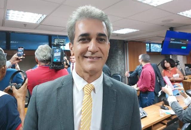 deputado Robinson Almeida (PT ftascom