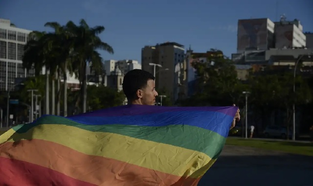 Bandeira LGBT