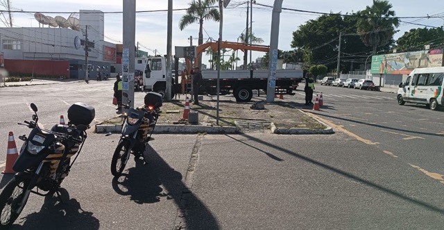 Avenida Presidente Dutra com Maria Quitéria