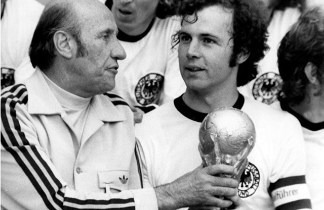 FRANZ BECKENBAUER ft FIFA