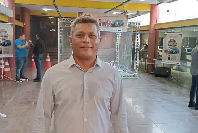 Novo presidente da CDL e empresário 