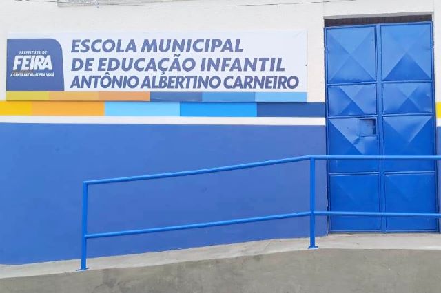 Escola Municipal de Educação Infantil Antônio Albertino Carneiro