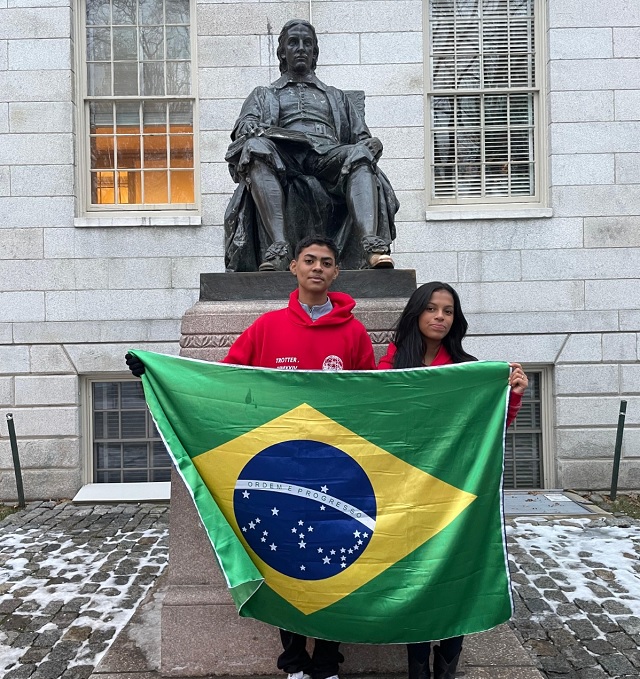 Estudantes de escola da Bahia