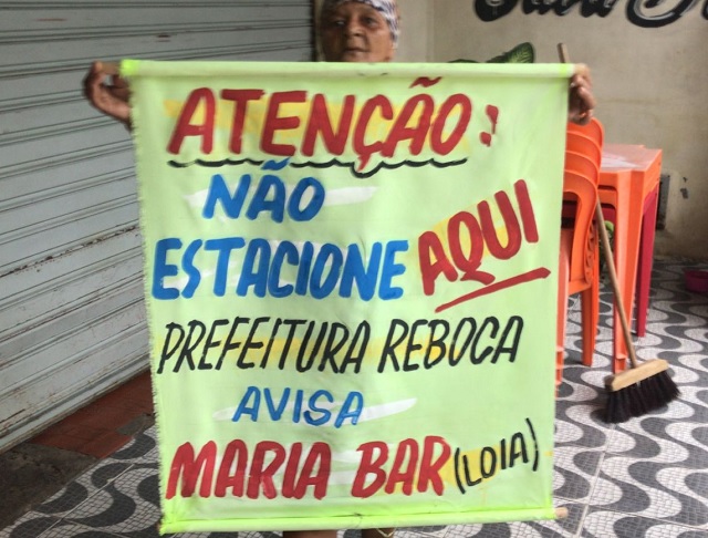 Cartaz 'Não Estacione'