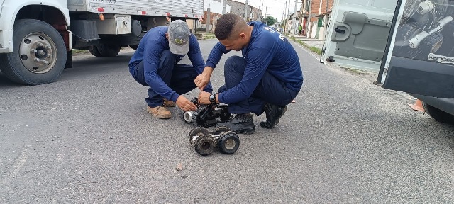 Robôs motorizados