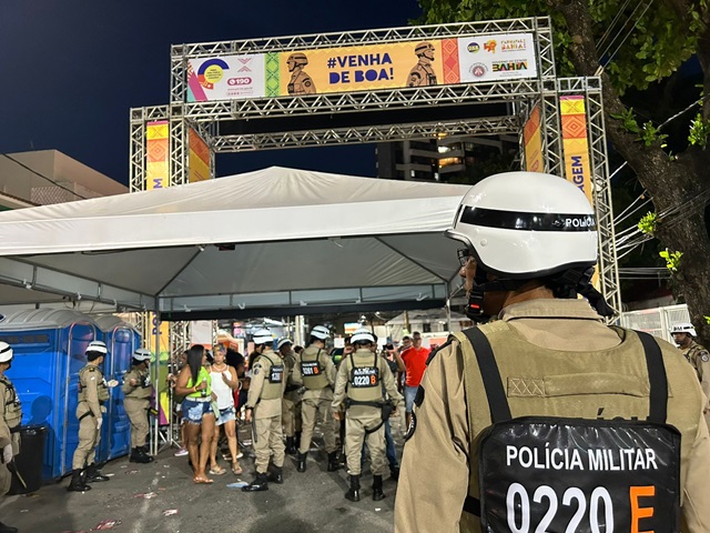 abordagens nos portais do carnaval de salvador pm